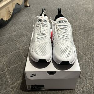 Men's Nike Air Max 270 size 13